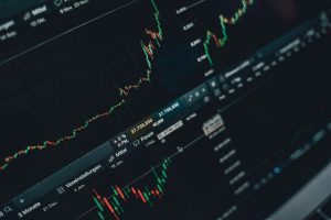 ウエスコHD(6091)急騰、新中計と増益見通しで9.7%高